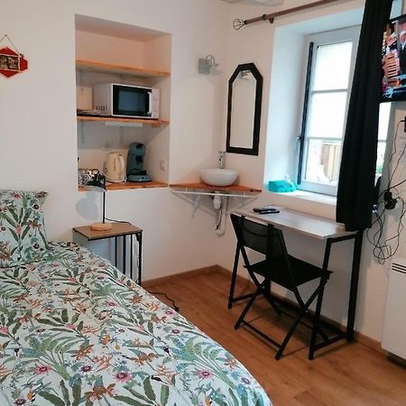 Apartamento Mini Garni Vendemiaire Vesoul Exterior foto